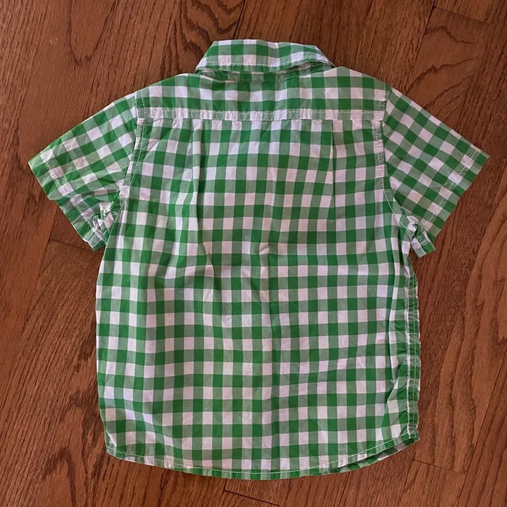 Bundle of 2 Baby Gap button down shirts